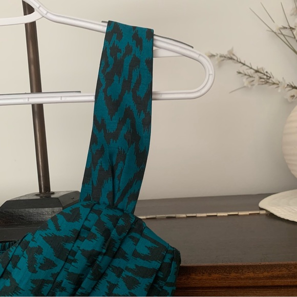 Wilfred Rhapsody Teal & Black Animal Print Cropped Top, Size 0 - Picture 5 of 12